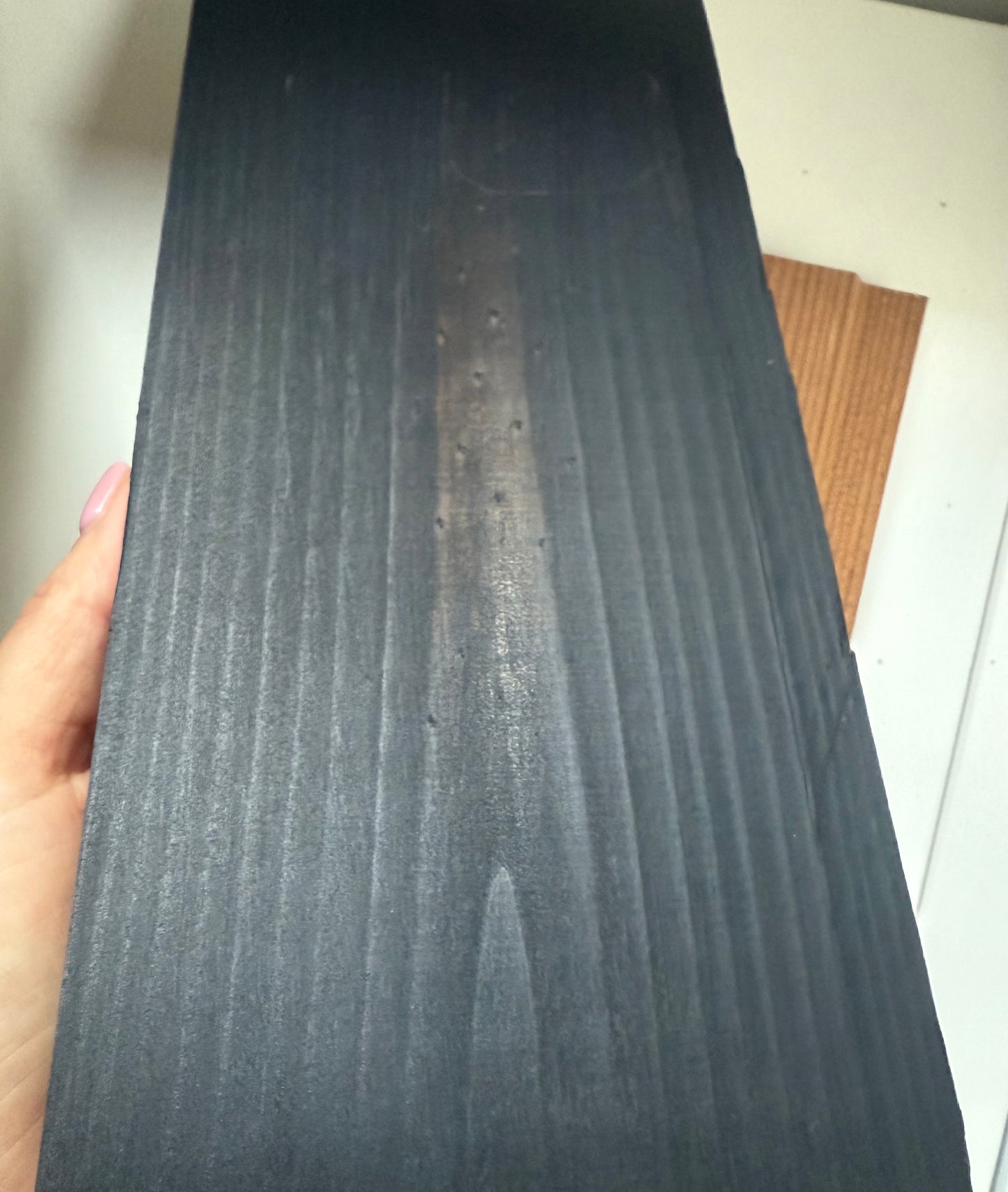 Exklusive Thermoholz Fassade – Schwarz, 19x68x3600 mm